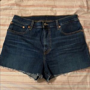 Women’s Levi Shorts